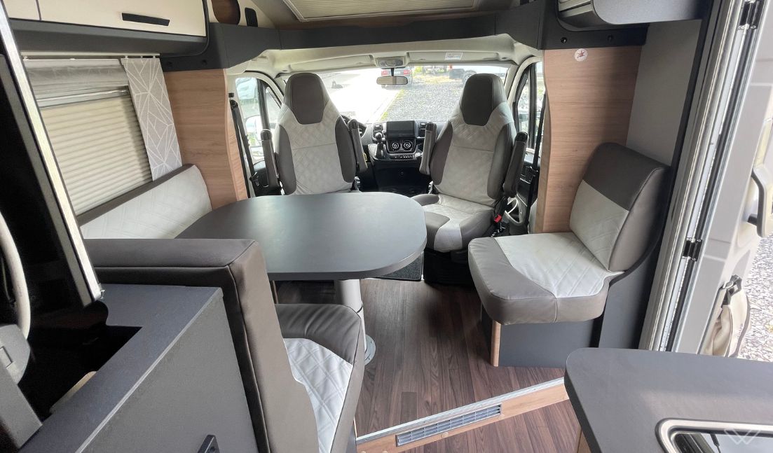 Knaus SKY Ti 650 MEG