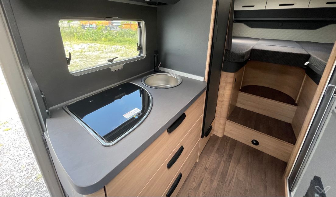 Knaus SKY Ti 650 MEG